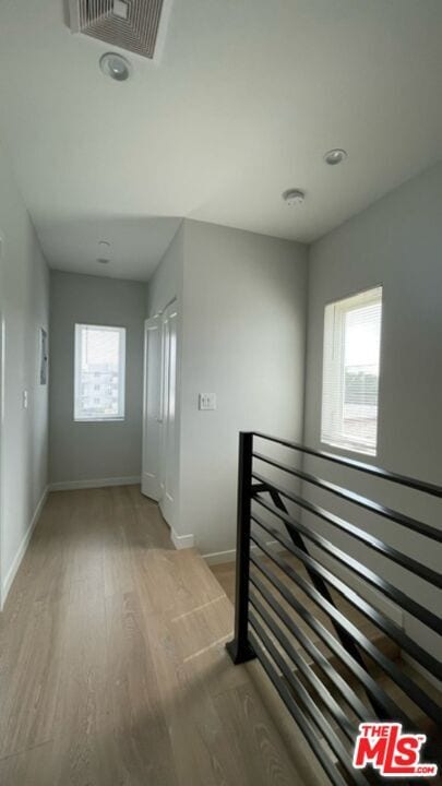 Building Photo - 5226 Satsuma Ave