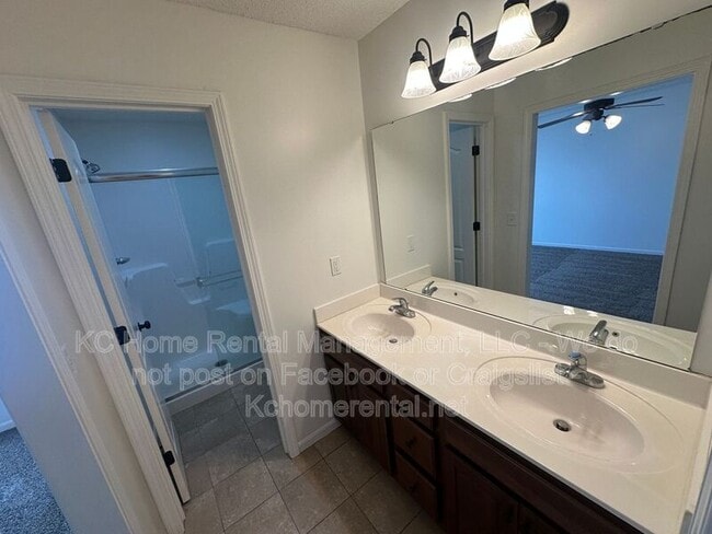 Building Photo - 12744 New Jersey Ct