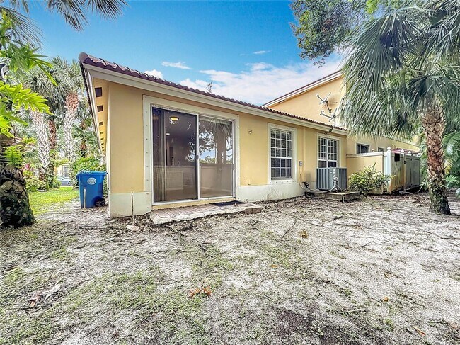 Building Photo - 3256 NW 31st Terrace