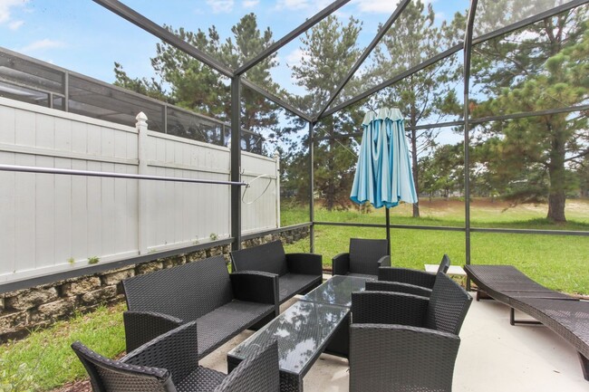Building Photo - 131 Willow View Dr
