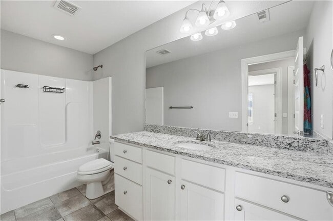 Building Photo - 2007 W Gilligan Ave