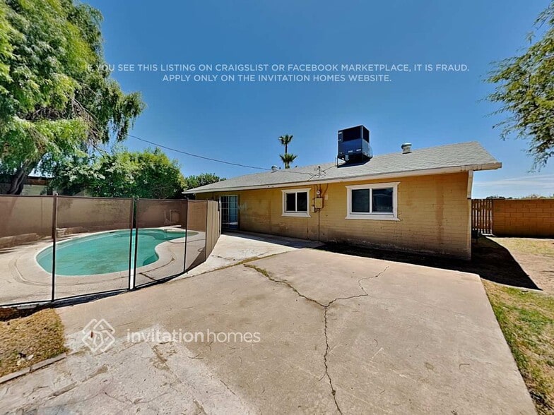 Building Photo - 6116 W Monterey Way