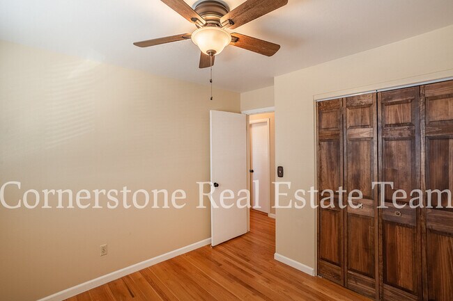 Building Photo - 692 Bridger Dr