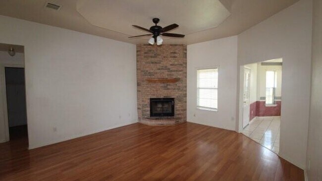 Building Photo - 4209 Adobe Dr