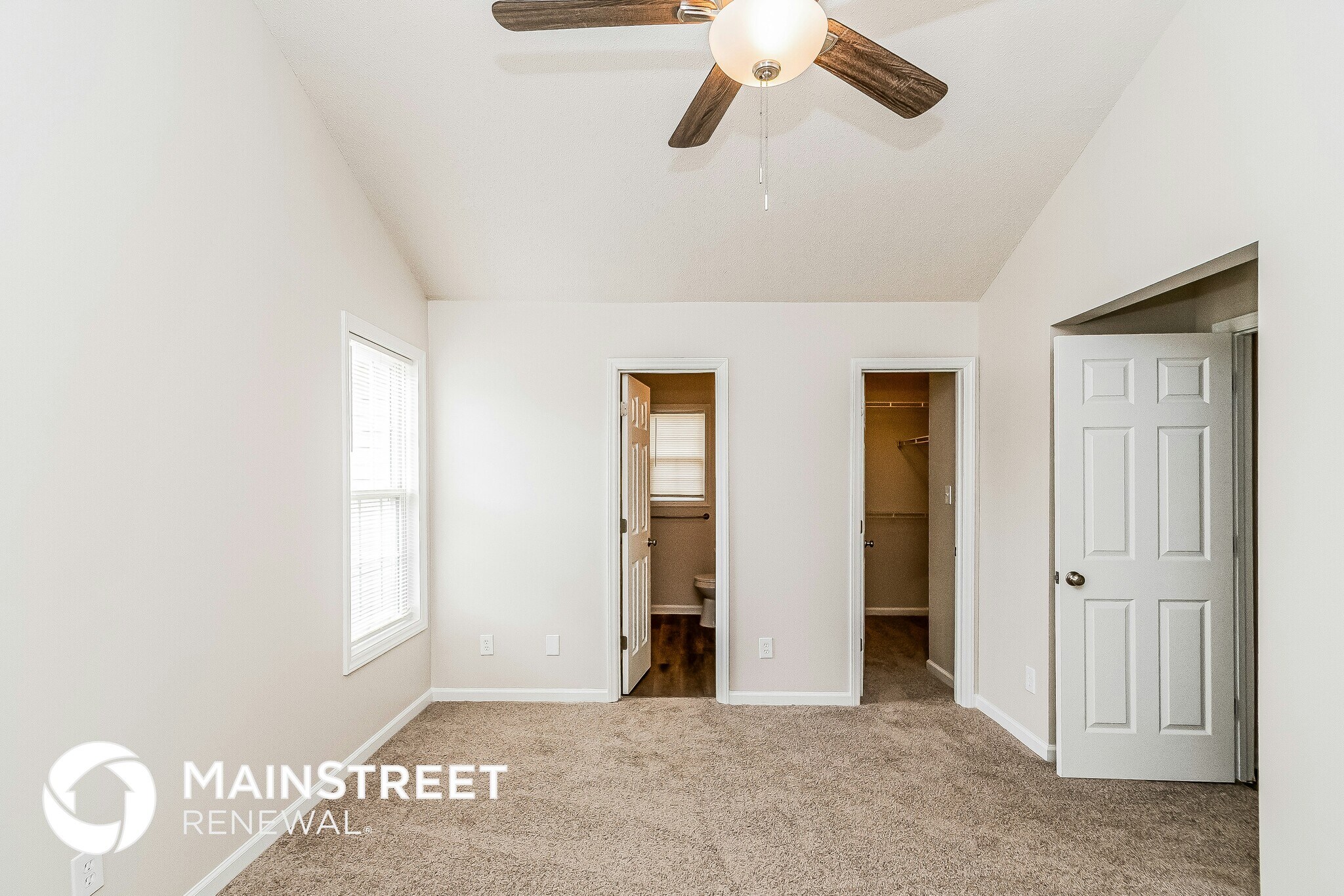 Building Photo - 5112 Parkerwood Dr