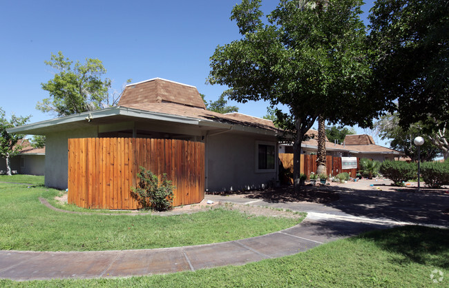 Building Photo - Espinosa Terrace