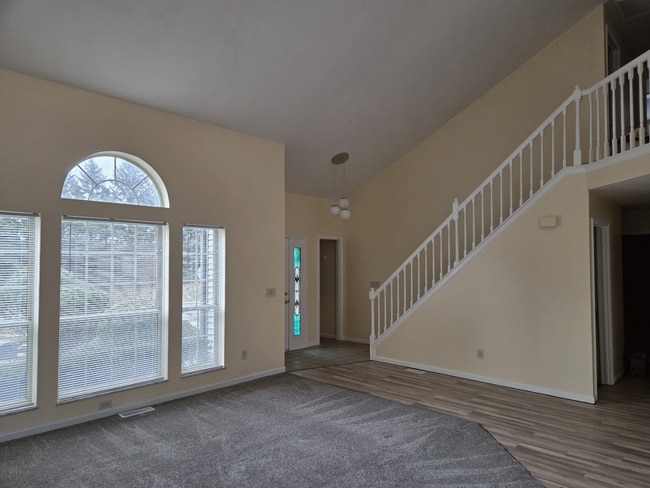 Building Photo - 6067 Abbey Church Rd