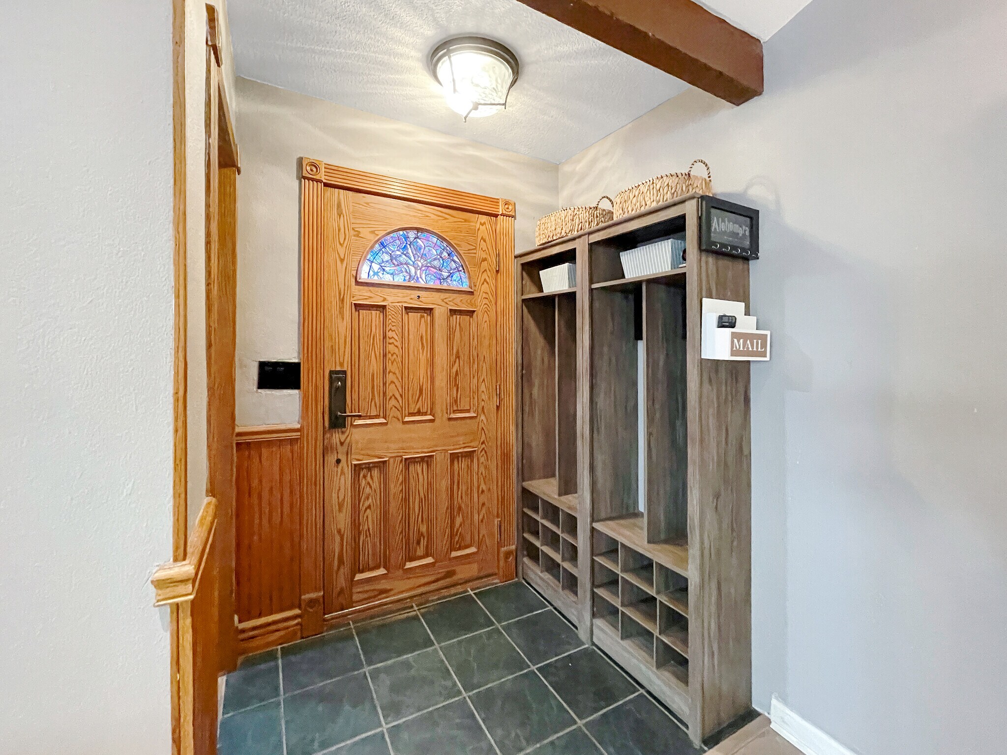 Building Photo - 2611 Willow Ct