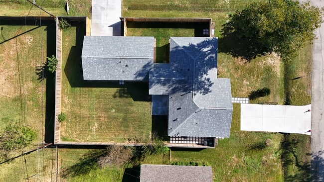 Building Photo - 9242 Autauga St