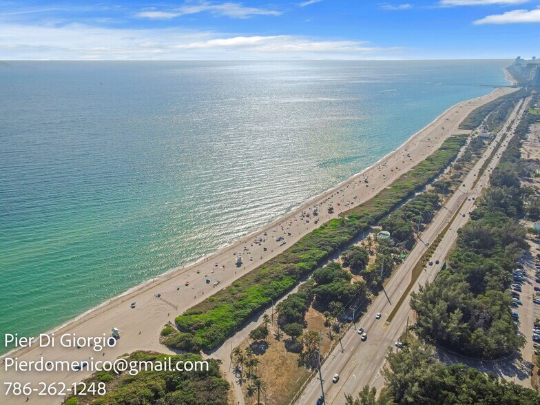 Building Photo - 100 Bayview Dr