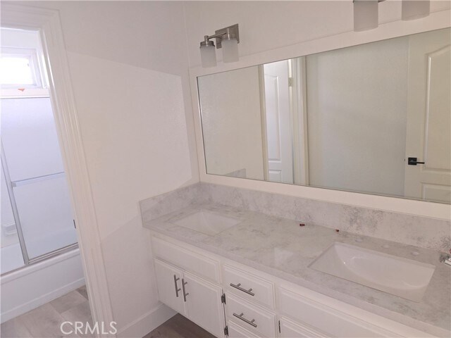 Building Photo - 1013 Cannonade Cir