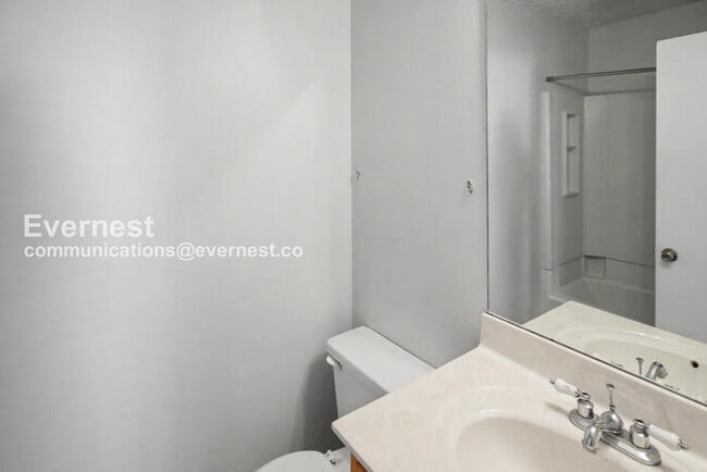 Building Photo - 5710 Brentwood Meadows Cir