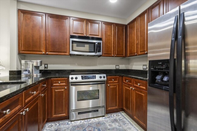 Building Photo - 121 N Monroe St