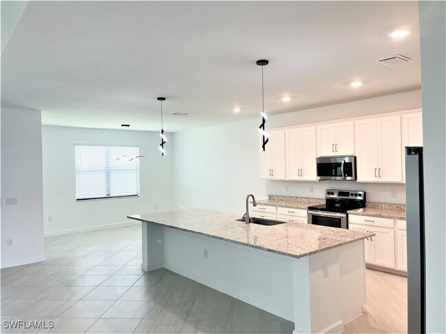 Building Photo - 11155 Canopy Loop