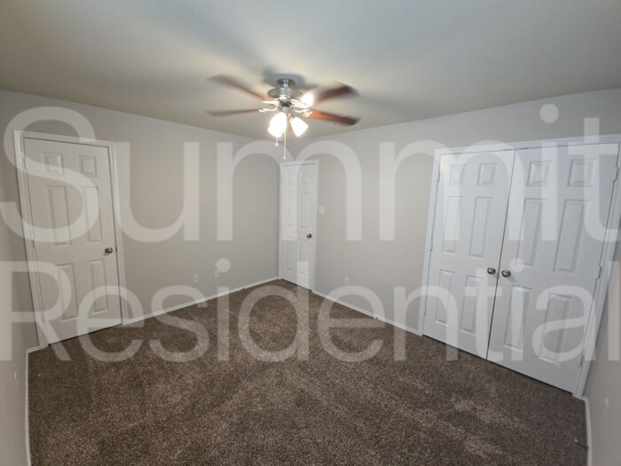 Building Photo - 236 Geode Ln