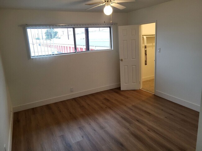 Building Photo - 3351 E Andy St