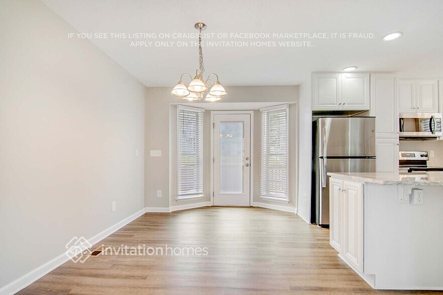 Building Photo - 201 Zircon Ln