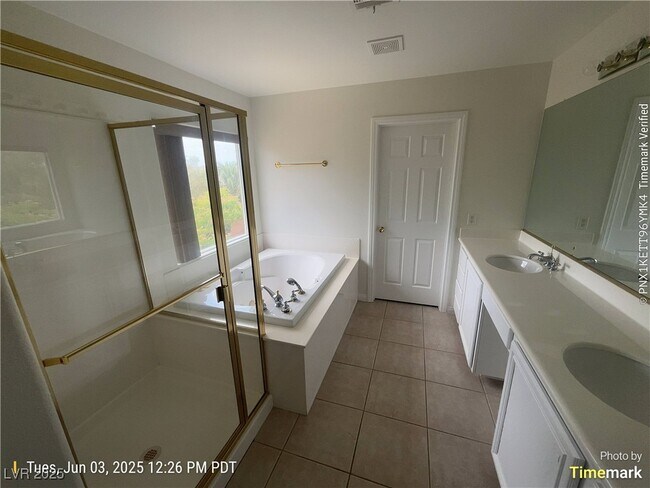 Building Photo - 10959 Turlington Ln