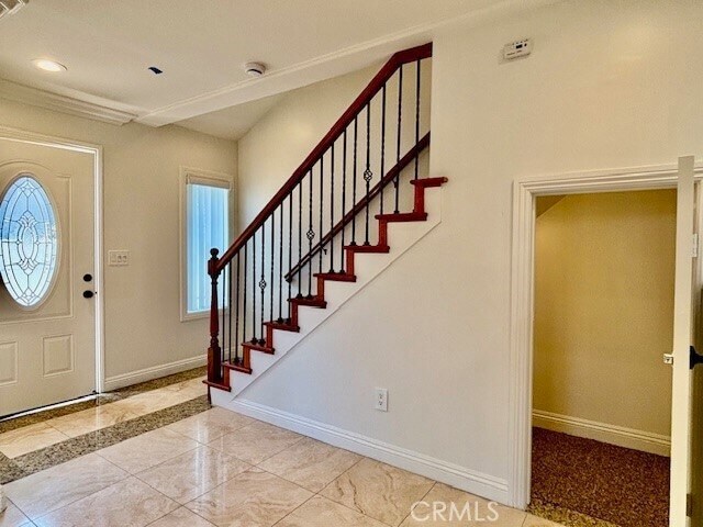 Building Photo - 686 Park Dr