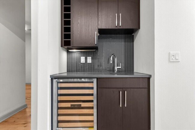 Building Photo - 3600 S Lamar Blvd