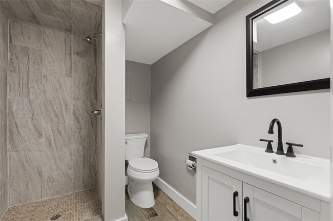 Building Photo - 125 Whittier Dr