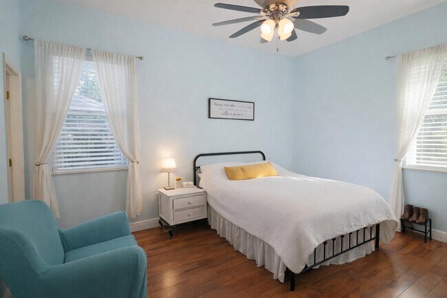 Building Photo - 14271 NW 10th Rd