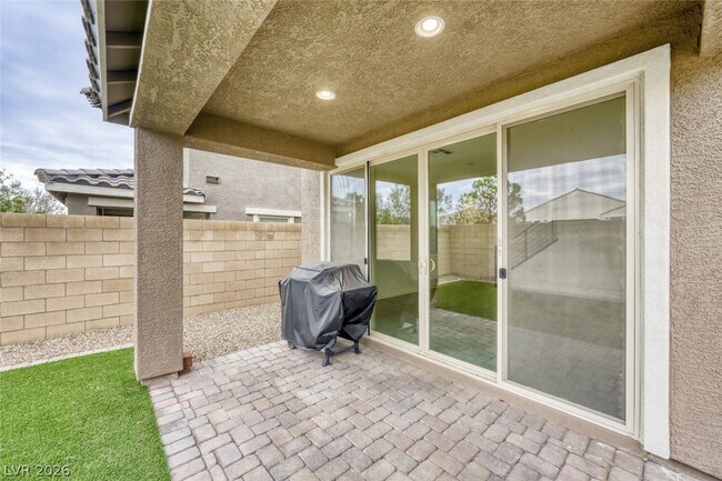 Building Photo - 10426 Mount Charleston Ave