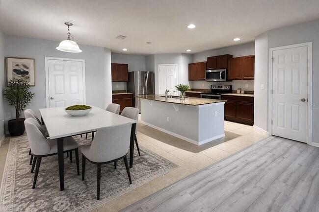 Building Photo - 4714 Chatterton Way