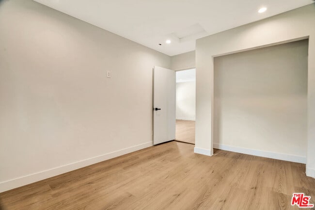 Building Photo - 19732 Henshaw St