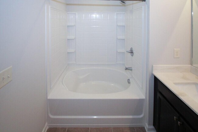 Building Photo - 1415 Brookmere Way