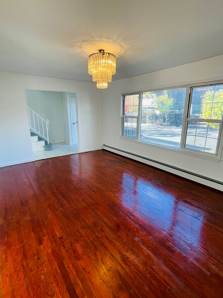Living Room - 50 Monsey Pl