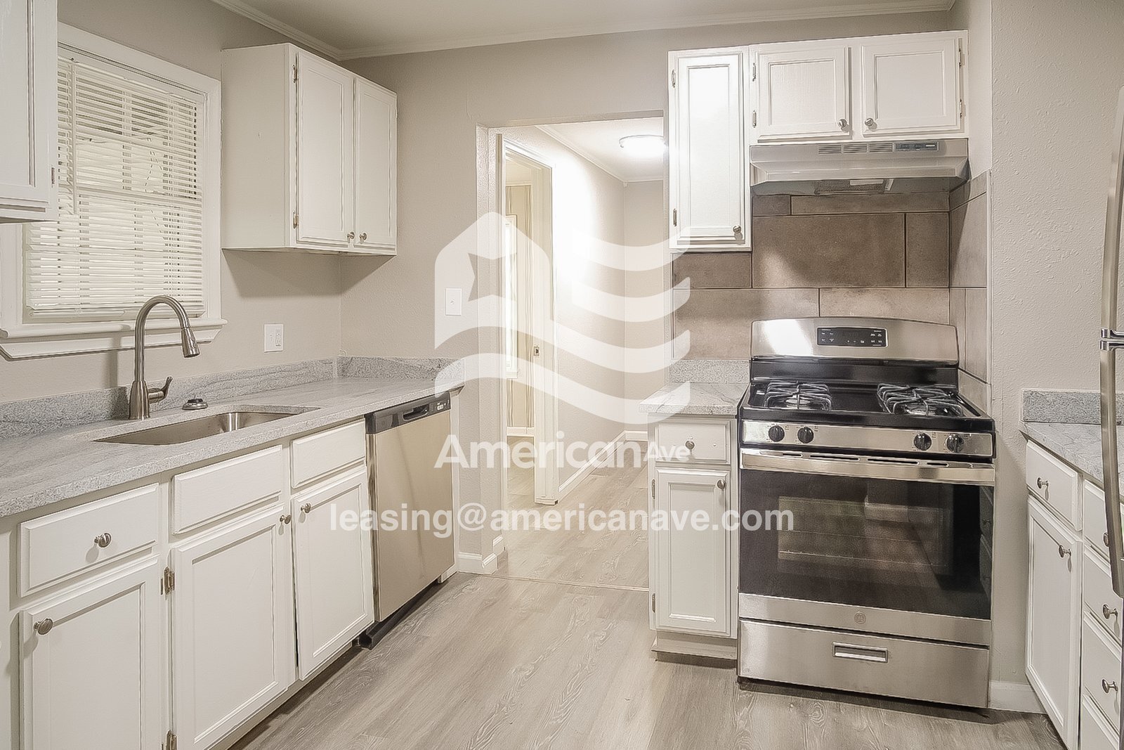 Building Photo - 6316 E 4th Terrace