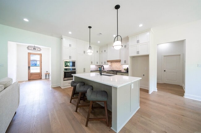 Building Photo - 14509 Stonebrook Ln