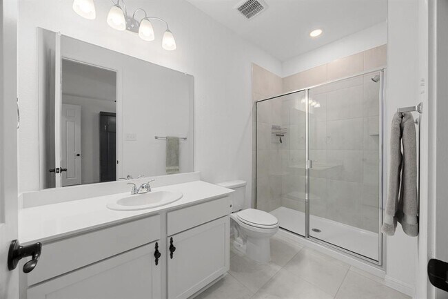 Building Photo - 191 Silverton Ln