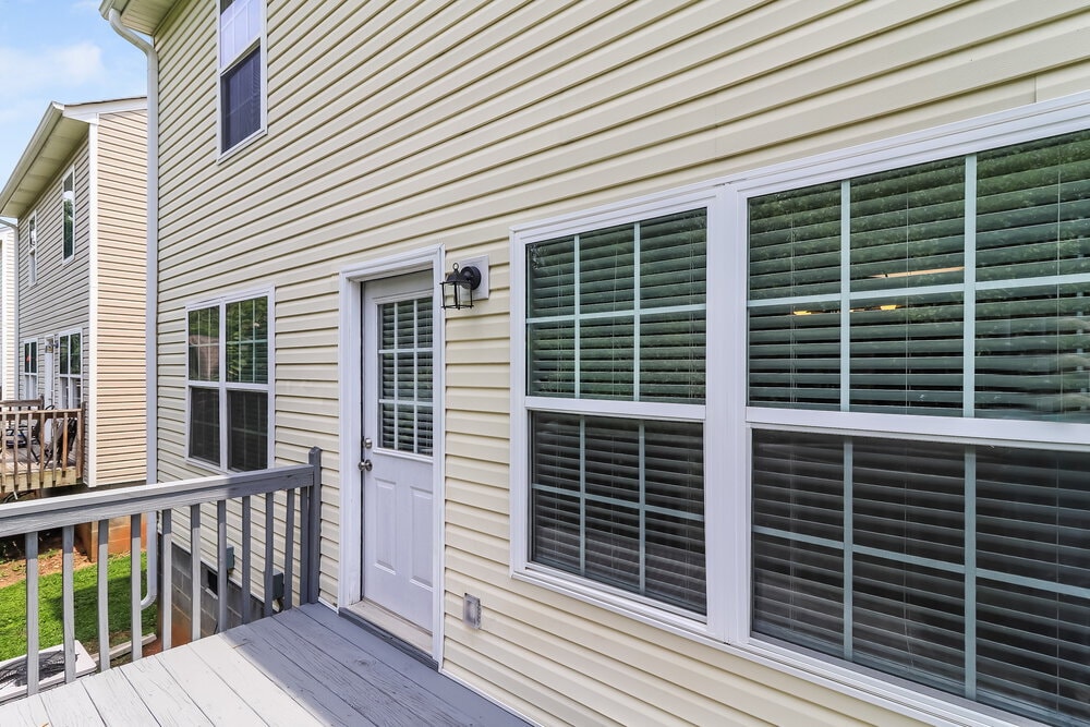 Building Photo - 81 Middlebrook Dr