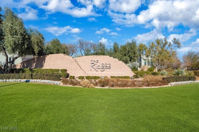 Building Photo - 32 Hunting Horn Dr