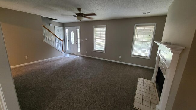 Building Photo - 70 Vinny's Terrace