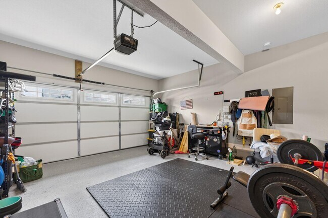 Building Photo - 950 Tufnel Dr