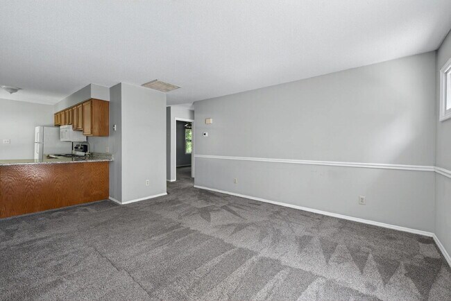 Building Photo - 1501 Mary Frances Pl