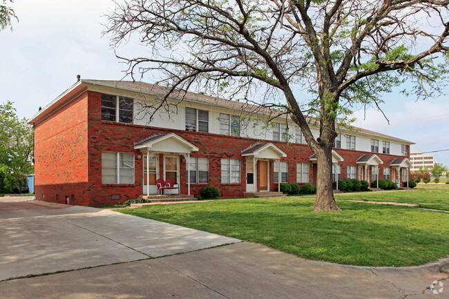 Building Photo - Capital View Apartments