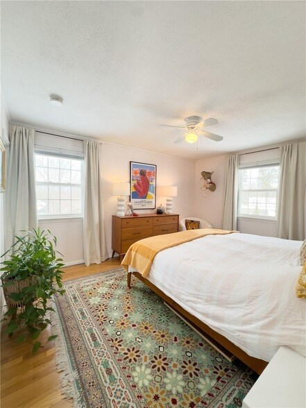 Building Photo - 14 Pocahontas Dr