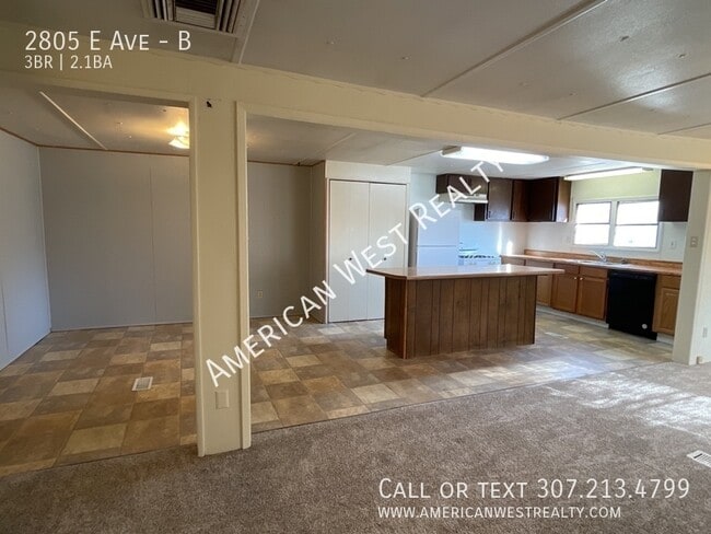 Building Photo - 2805 E Ave-B