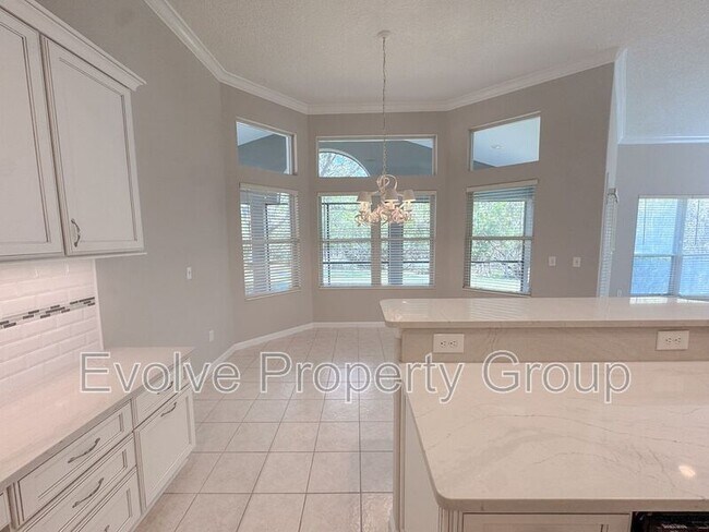 Building Photo - 822 Summer Bay Dr