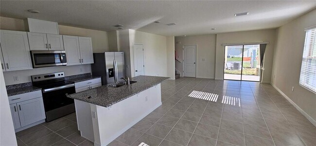 Building Photo - 1746 Red Canyon Dr