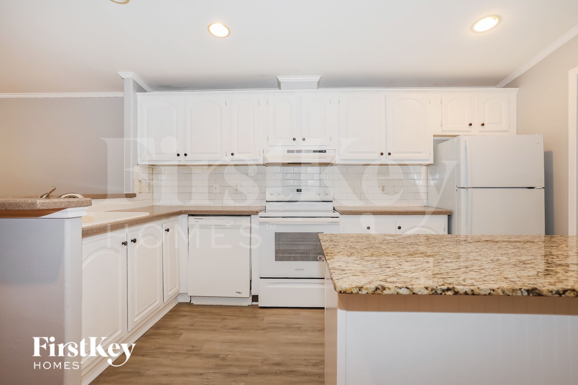 Building Photo - 21035 Sweet Blossom Ln