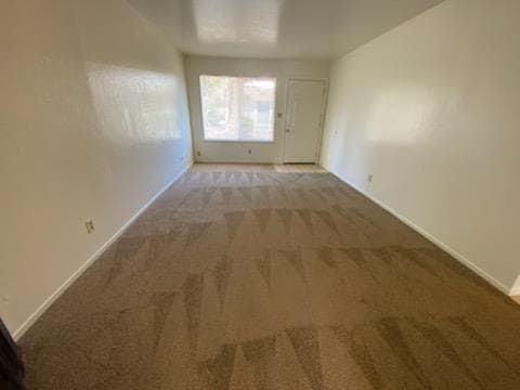 Building Photo - 481 Minnewawa Ave