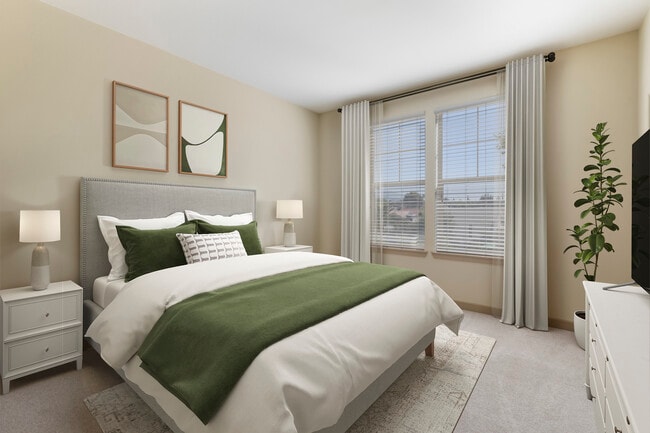 Renovated Package I bedroom with carpet - Avalon San Dimas