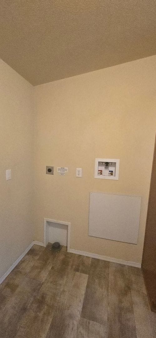 Building Photo - 200 Cypress Cir
