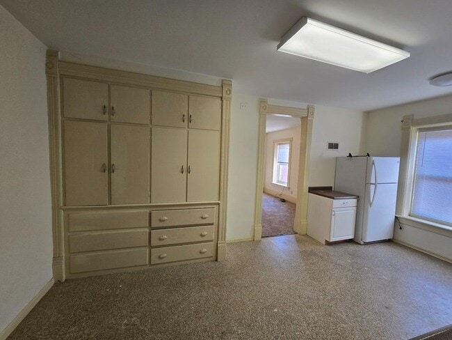 Building Photo - 318 Liberty St