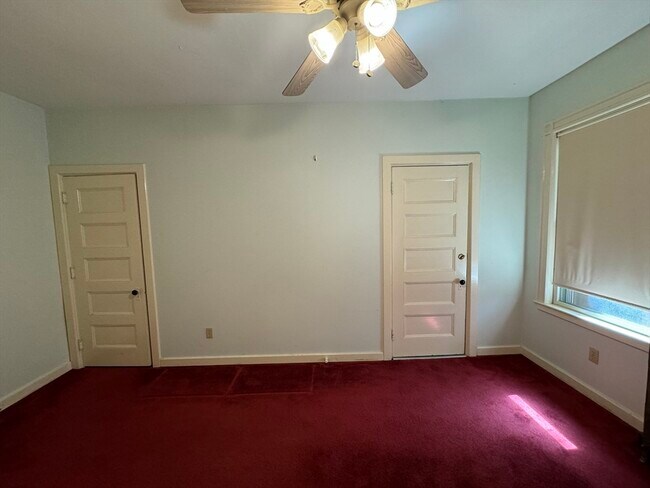 Building Photo - 590 Cambridge St